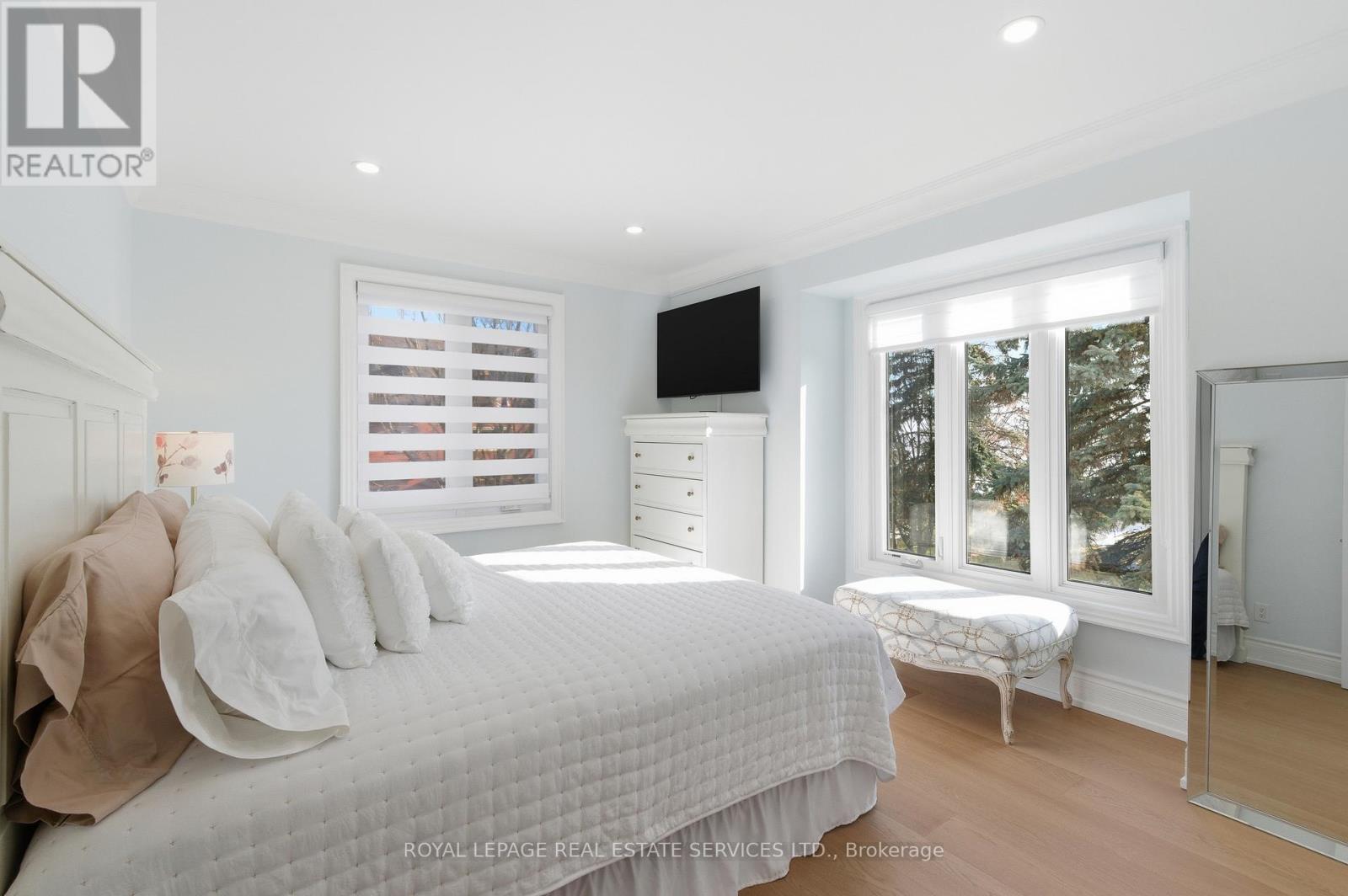 27 Southaven Place, Oakville, Ontario  L6L 6L2 - Photo 29 - W12686918