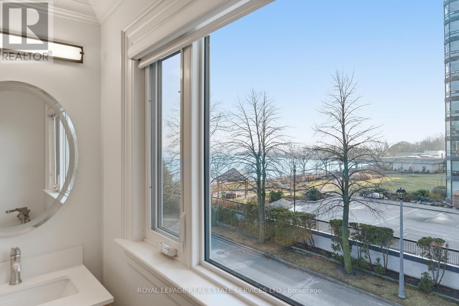 27 Southaven Place, Oakville, Ontario  L6L 6L2 - Photo 41 - W12686918