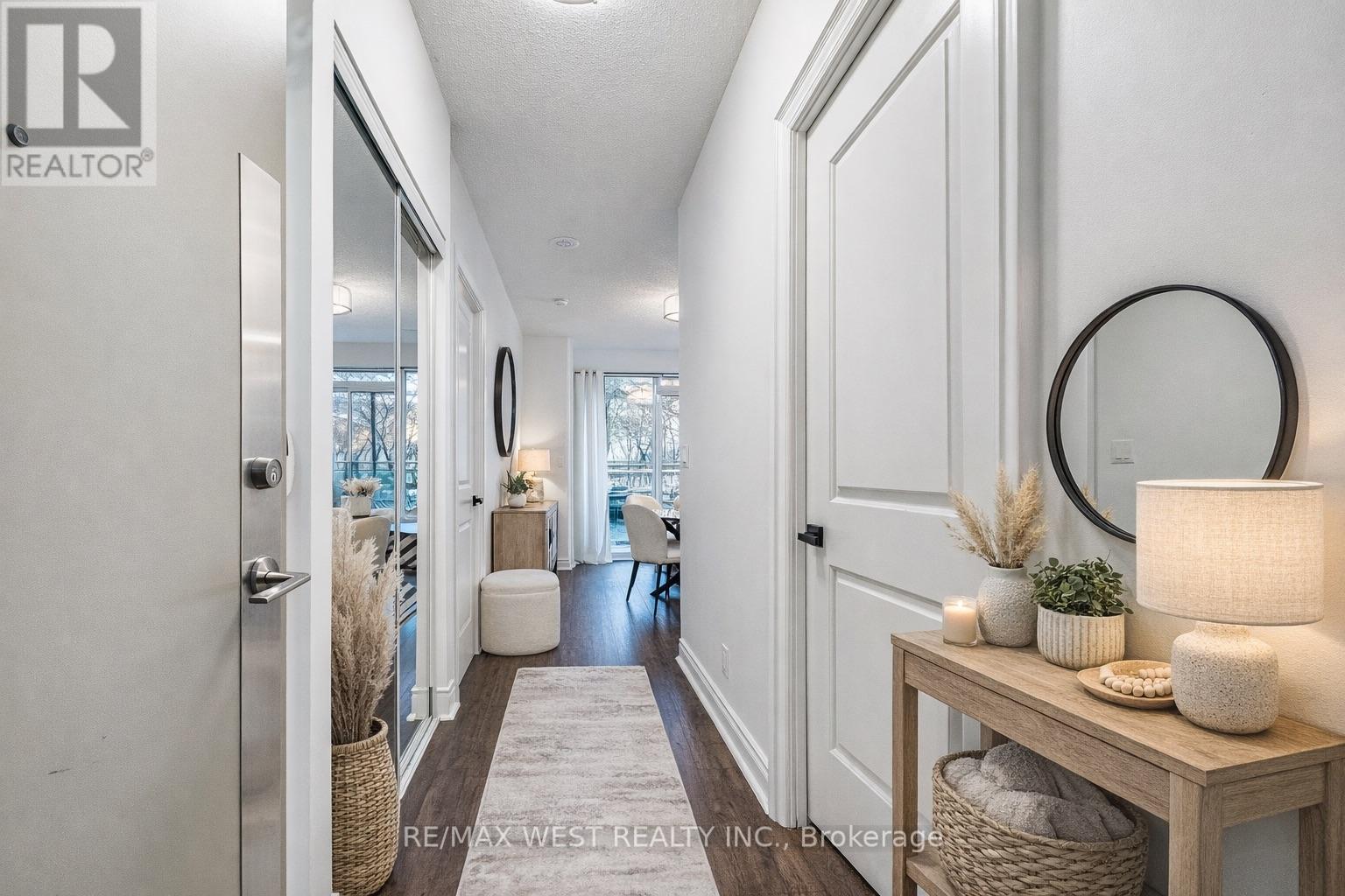 217 - 16 Brookers Lane, Toronto, Ontario  M8V 0A5 - Photo 7 - W12686930