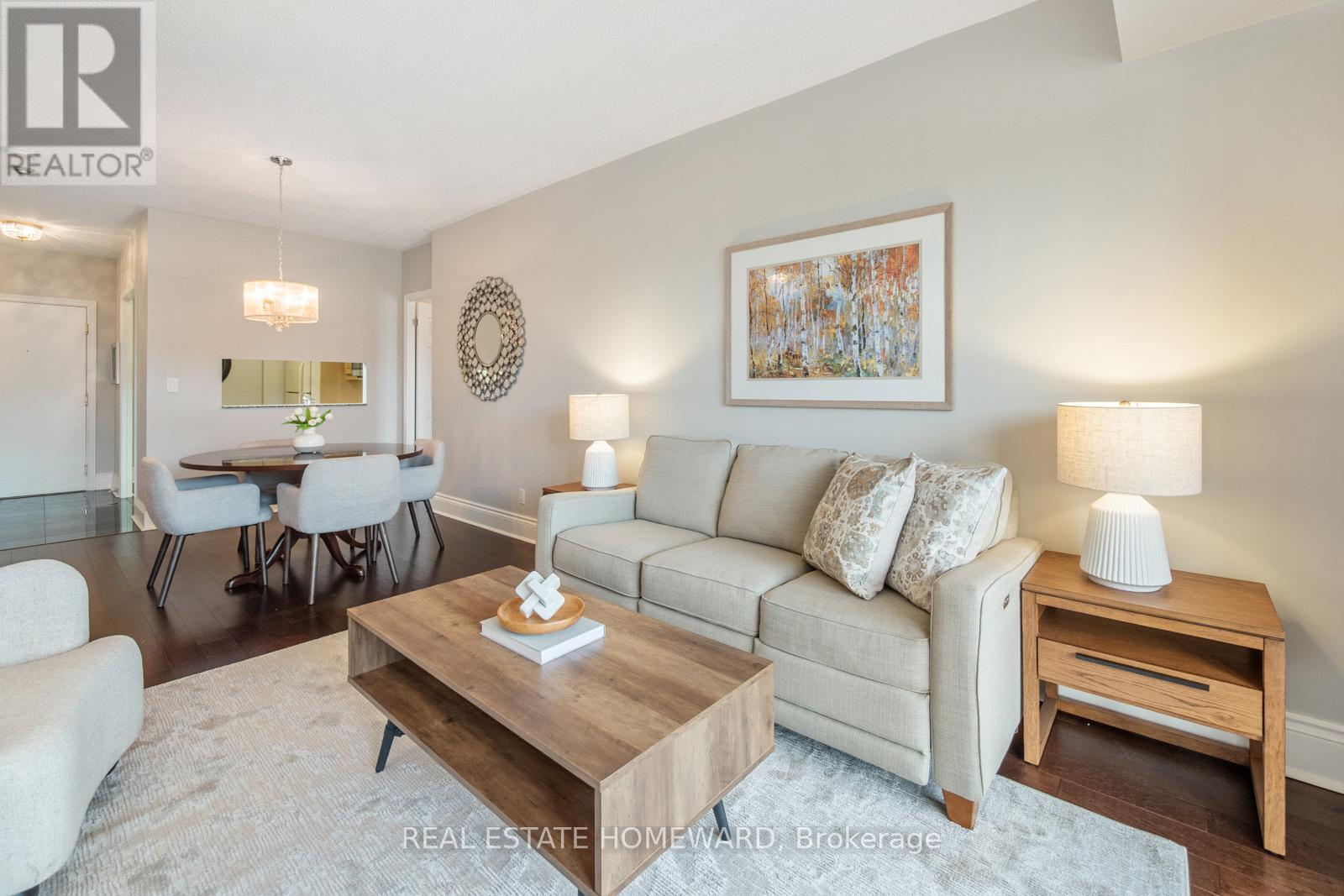 312 - 3085 Bloor Street W, Toronto, Ontario  M8X 1C9 - Photo 8 - W12686950