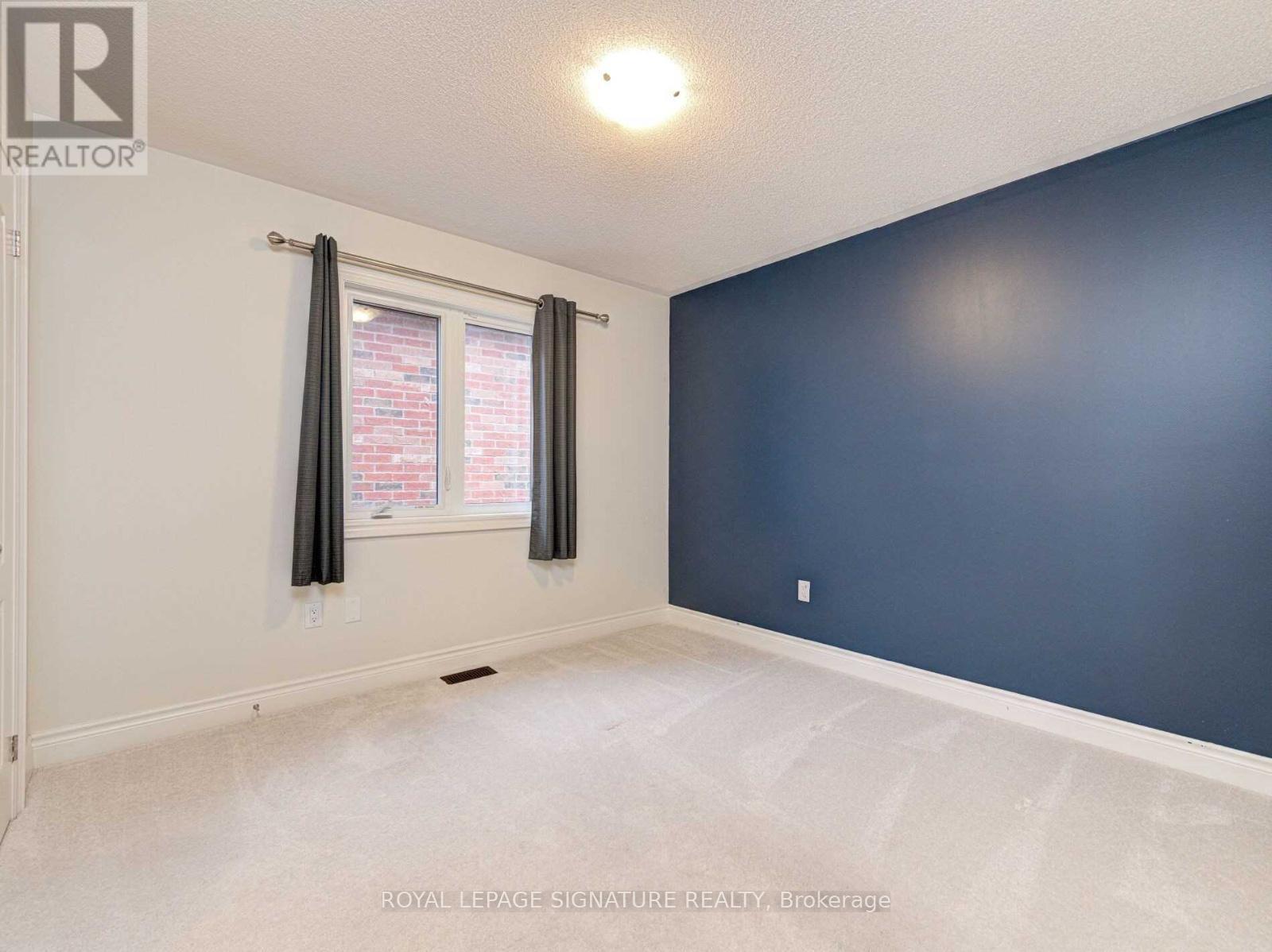 20 Dunley Crescent, Brampton, Ontario  L6X 5K3 - Photo 7 - W12686962