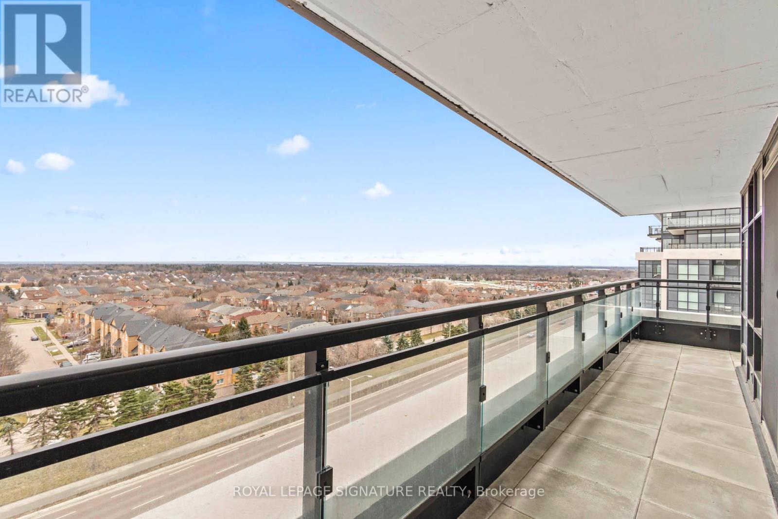 817 - 395 Dundas Street W, Oakville, Ontario  L6M 5R8 - Photo 21 - W12687010