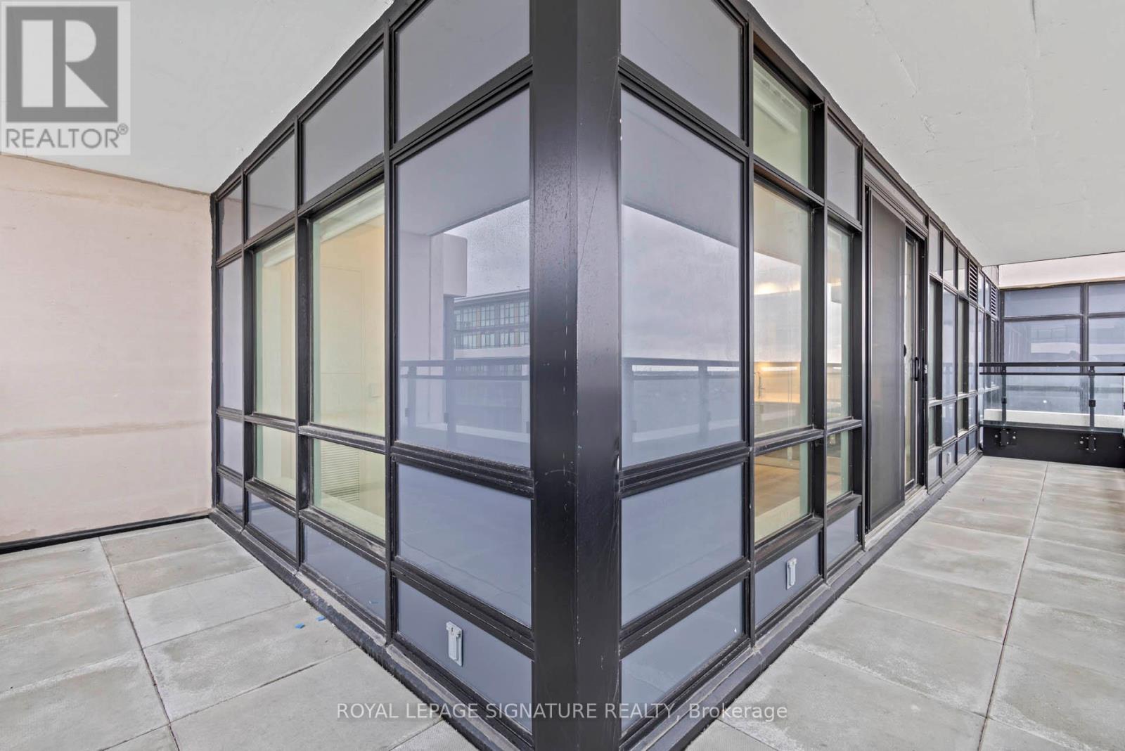 817 - 395 Dundas Street W, Oakville, Ontario  L6M 5R8 - Photo 23 - W12687010