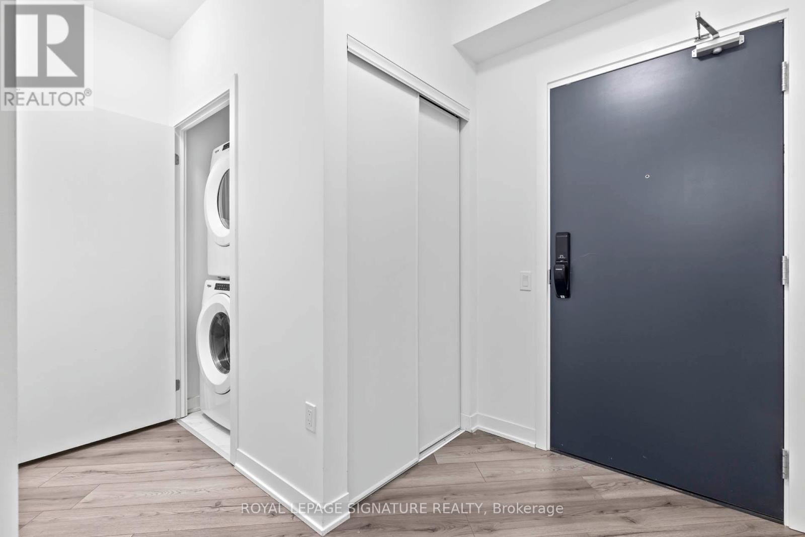 817 - 395 Dundas Street W, Oakville, Ontario  L6M 5R8 - Photo 25 - W12687010