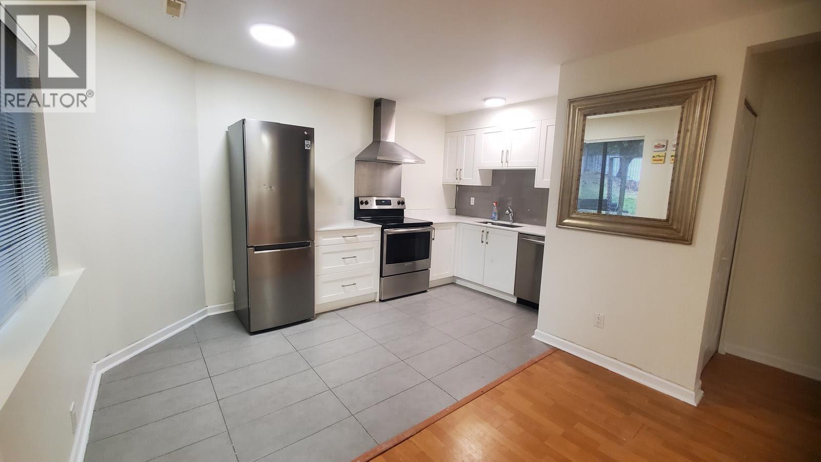 1516 Whitebark Place, Coquitlam, British Columbia  V3E 2V8 - Photo 31 - R3076953