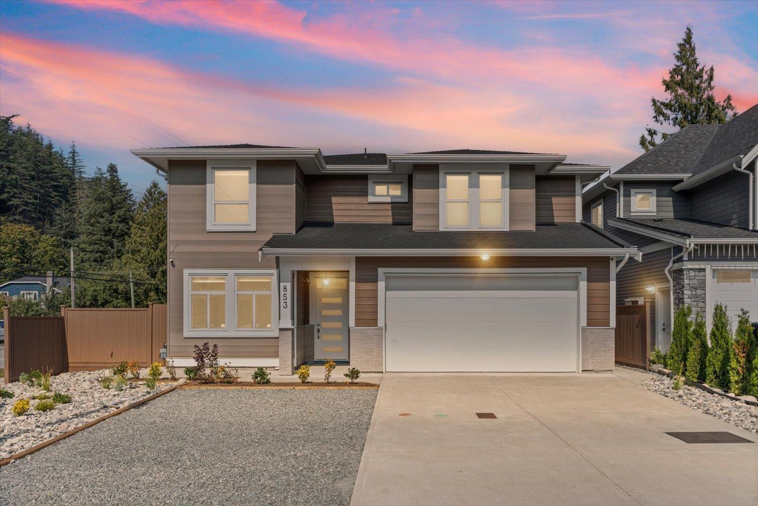 853 WILLOW PLACE|Harrison Hot Springs, Harrison Hot Springs, British Columbia