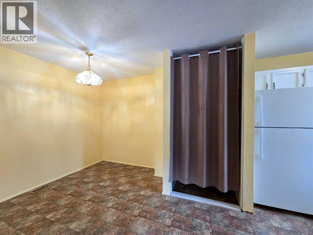 #3, 11910 21 Avenue, Blairmore, Alberta  T0K 0E0 - Photo 7 - A2278069