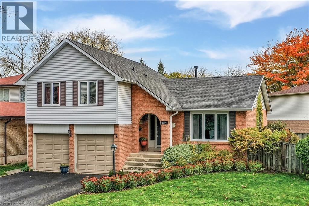 1296 GRIFFITH Place, Oakville, Ontario