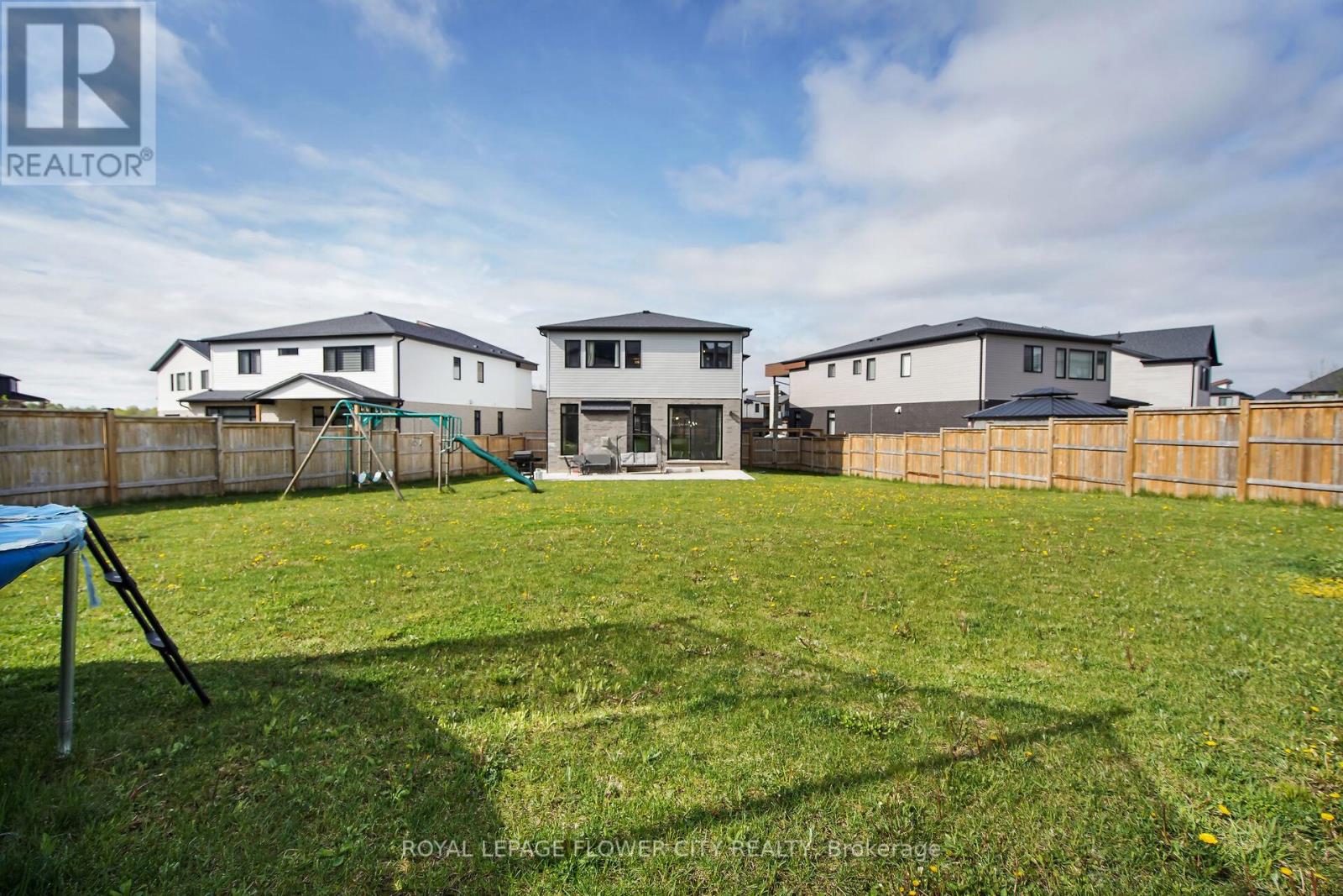 2424 Black Rail Terrace, London South, Ontario  N6K 0H3 - Photo 44 - X12686894