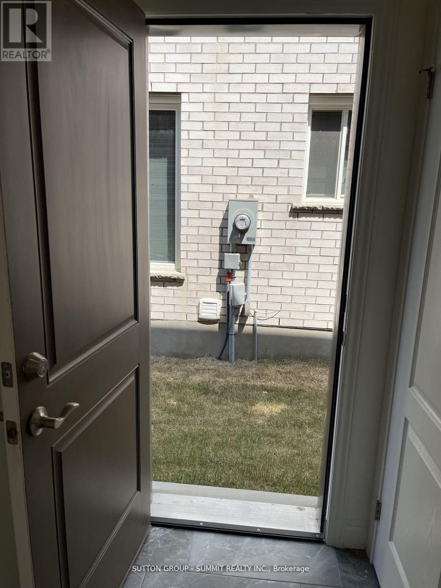 150 Knott Drive, London South, Ontario  L6L 0G6 - Photo 16 - X12686902