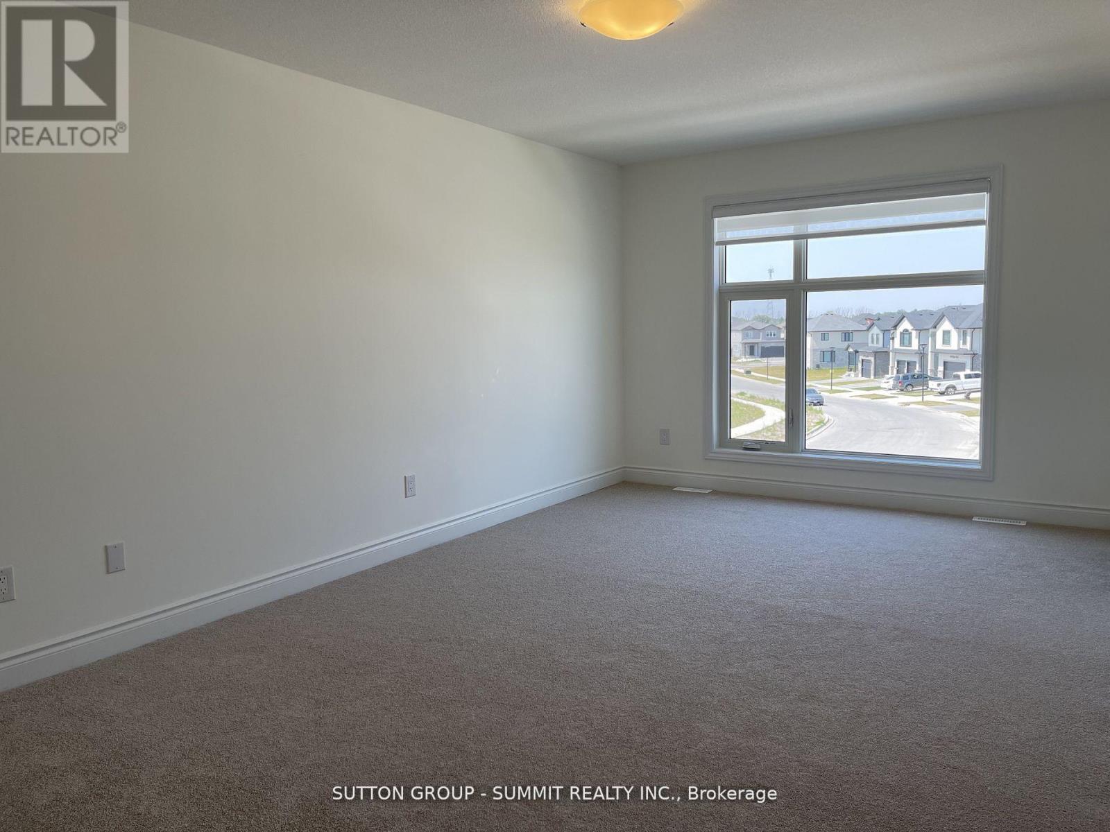 150 Knott Drive, London South, Ontario  L6L 0G6 - Photo 9 - X12686902