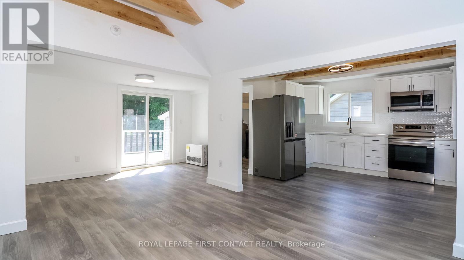 16 Lime Street, Kawartha Lakes, Ontario  K0M 1K0 - Photo 9 - X12686904