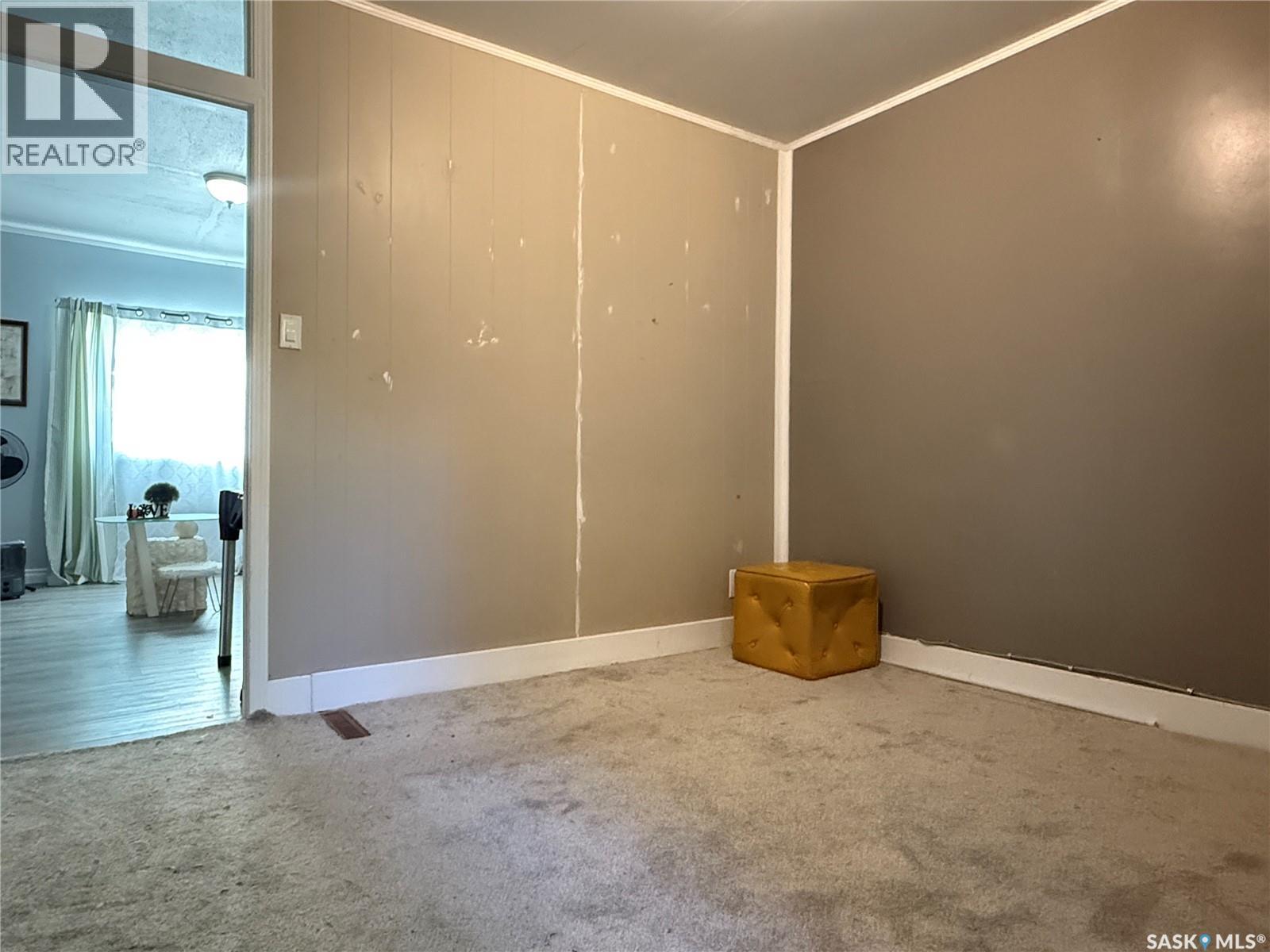 573 4th Avenue W, Melville, Saskatchewan  S0A 2P0 - Photo 11 - SK026643