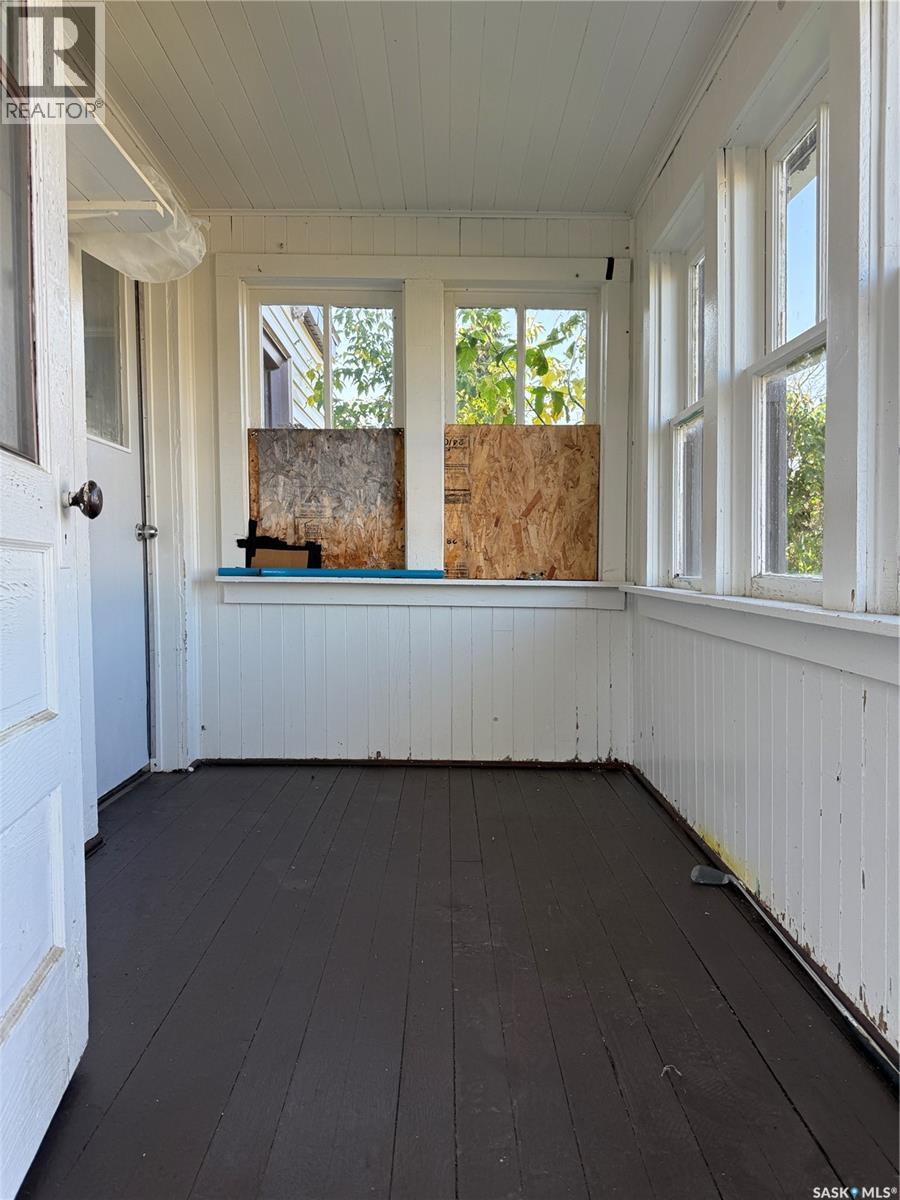 573 4th Avenue W, Melville, Saskatchewan  S0A 2P0 - Photo 15 - SK026643