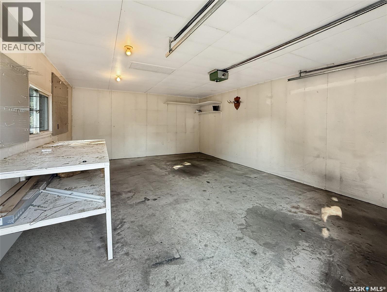 611 North Hill Drive, Swift Current, Saskatchewan  S9H 1X3 - Photo 23 - SK026637