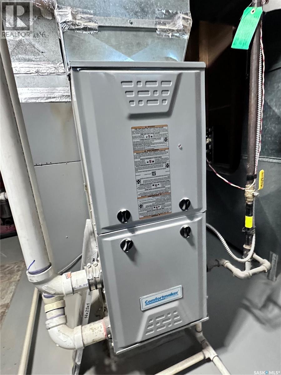 Hussey Acreage, Marriott Rm No. 317, Saskatchewan  S0L 2V0 - Photo 17 - SK026634