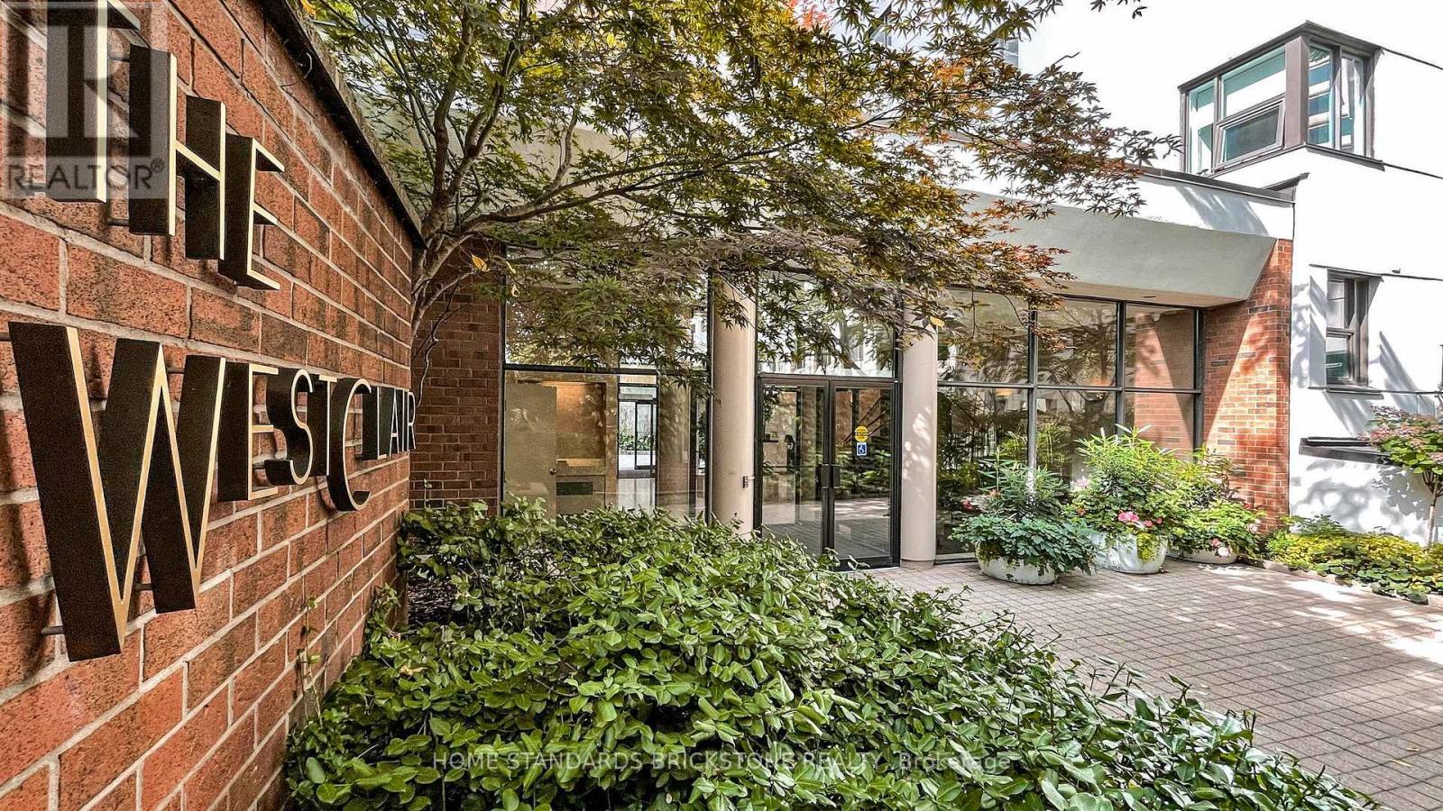 803 - 47 St Clair Avenue W, Toronto, Ontario  M4V 3A5 - Photo 45 - C12431633