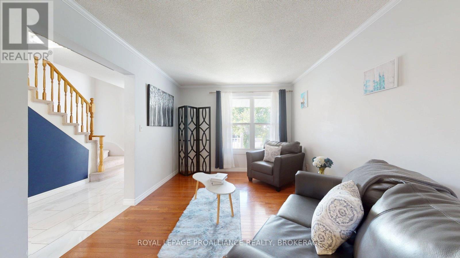 878 Walker Court, Kingston, Ontario  K7M 8L2 - Photo 11 - X12531746