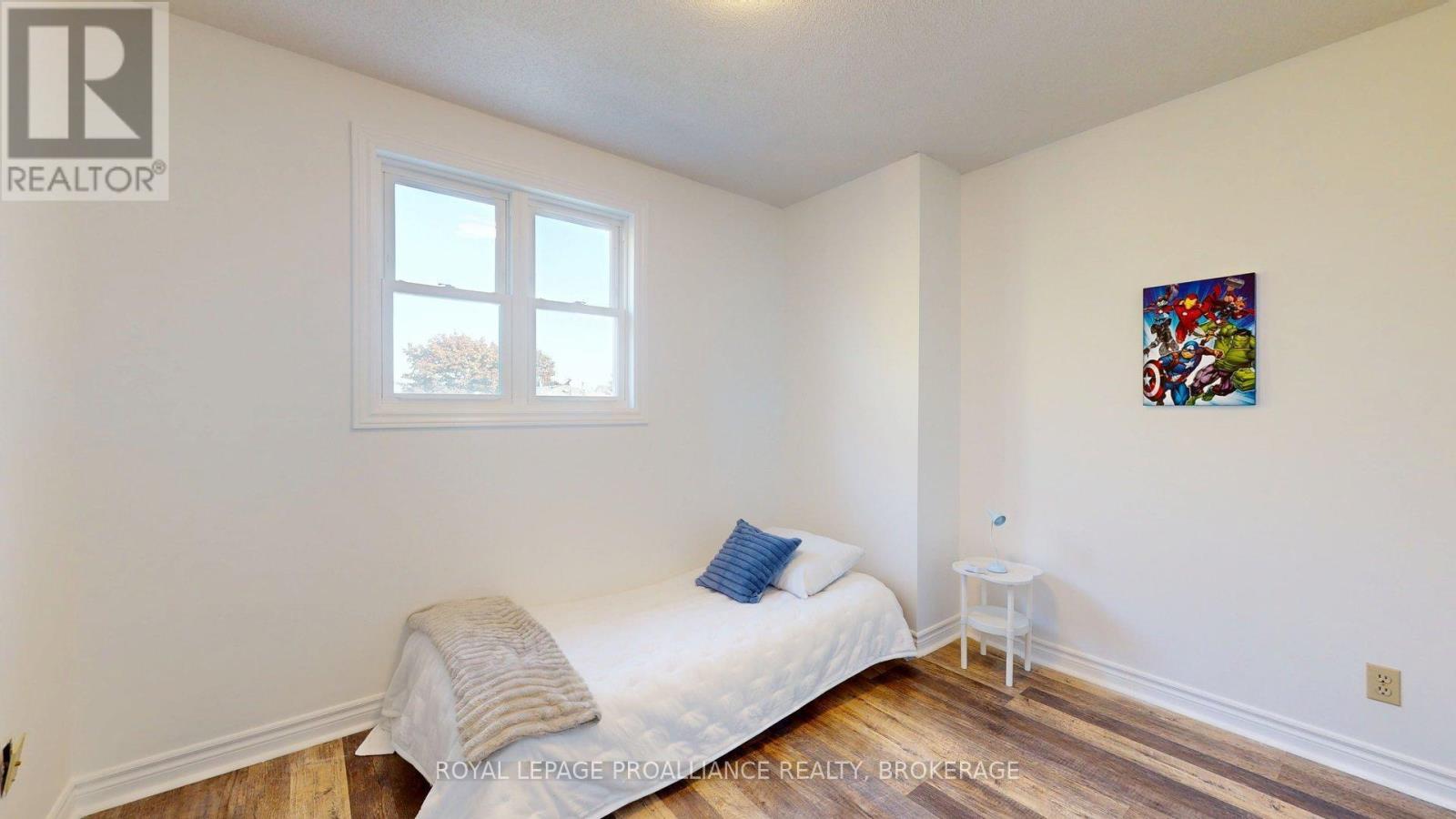 878 Walker Court, Kingston, Ontario  K7M 8L2 - Photo 35 - X12531746