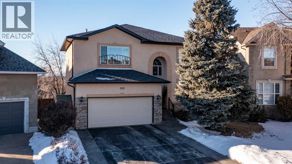 109 Simcrest Heights SW, calgary, Alberta