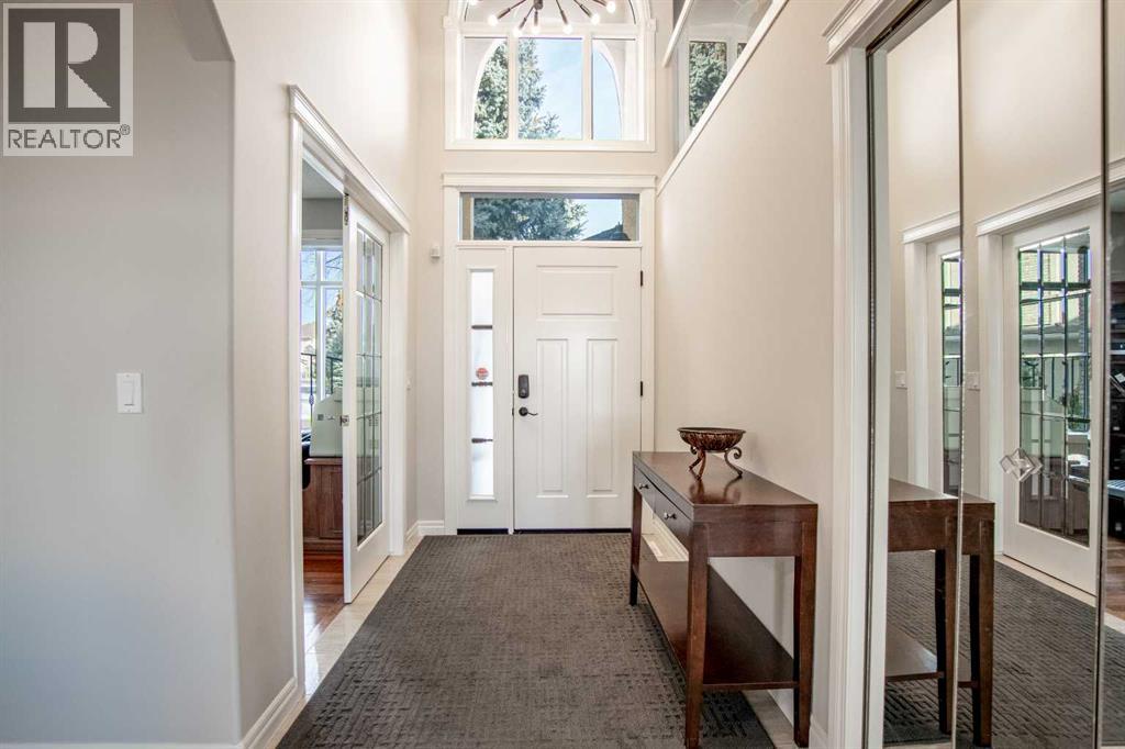 109 Simcrest Heights Sw, Calgary, Alberta  T3H 4K1 - Photo 12 - A2278428