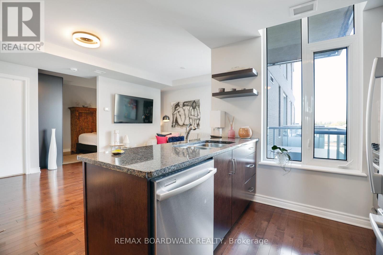 407 - 575 Byron Avenue, Ottawa, Ontario  K2A 1R7 - Photo 15 - X12456798