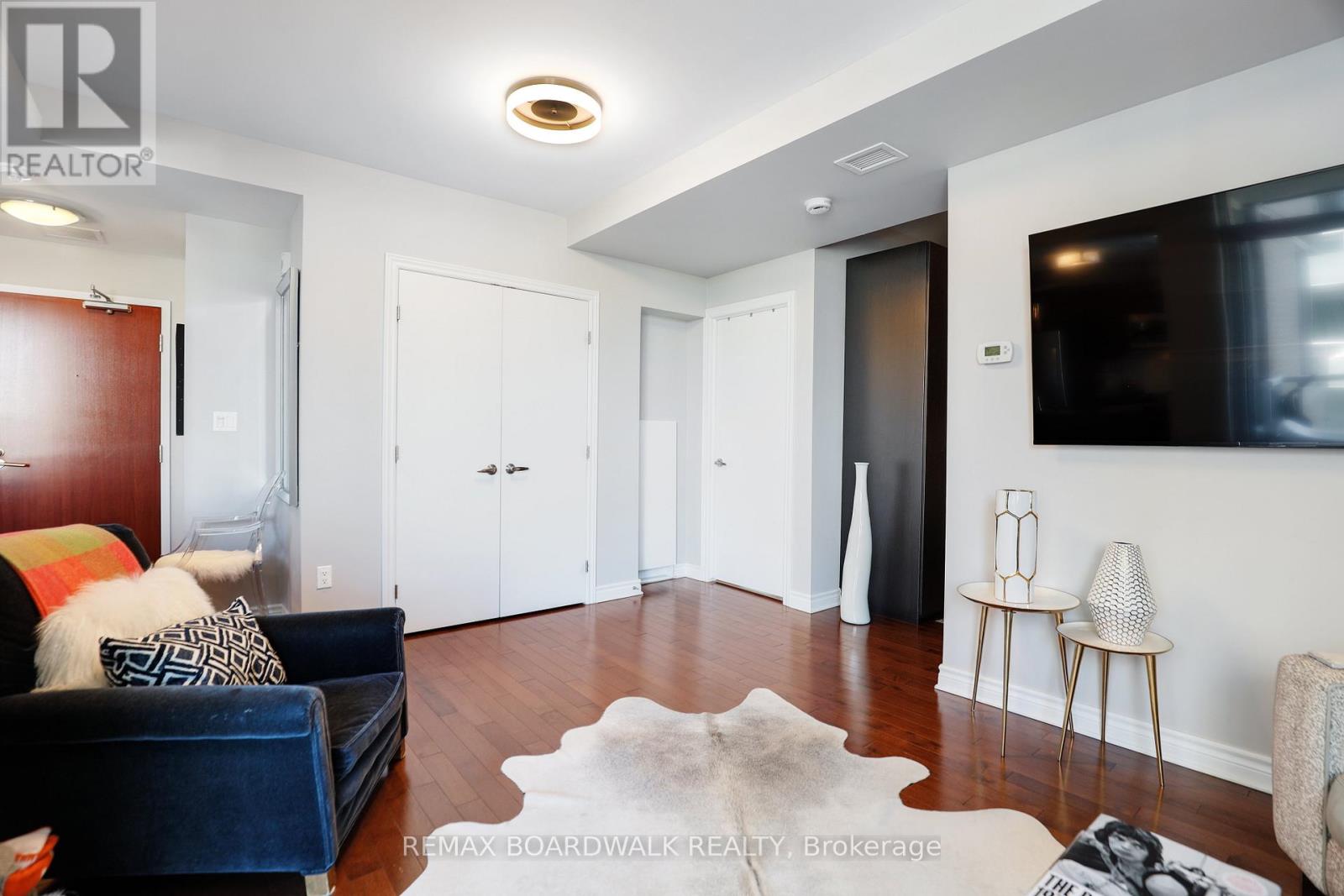 407 - 575 Byron Avenue, Ottawa, Ontario  K2A 1R7 - Photo 21 - X12456798