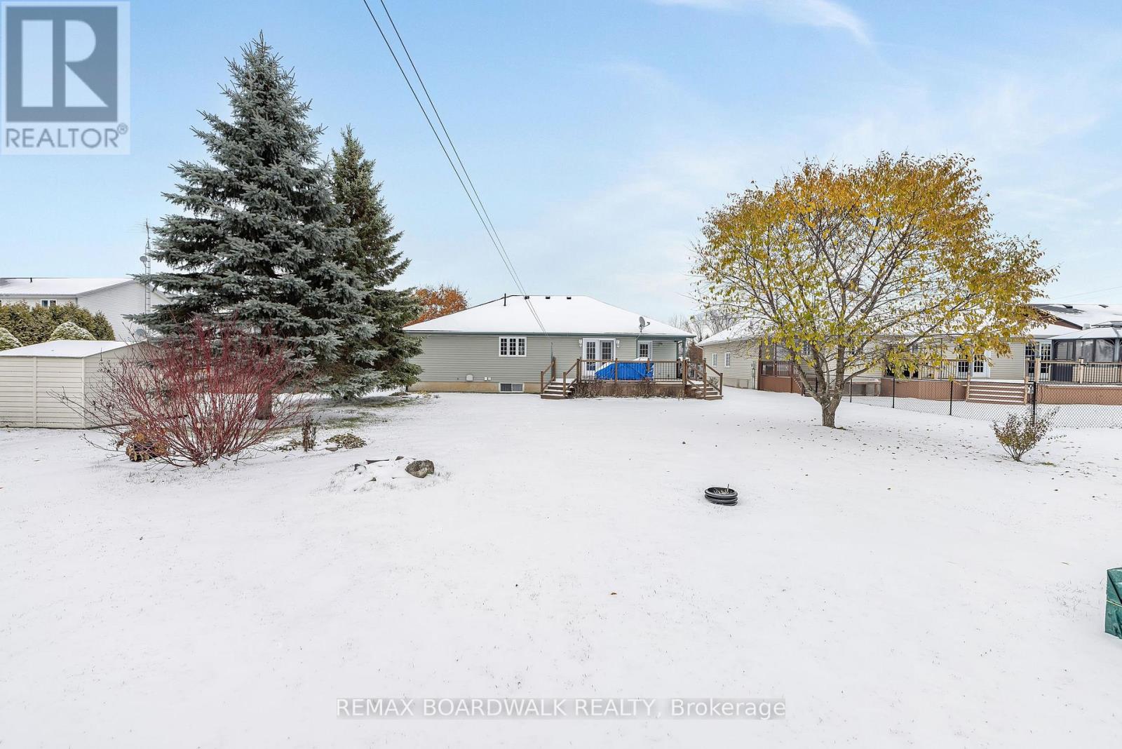 11 Grove Street, South Dundas, Ontario  K0E 1K0 - Photo 37 - X12541832