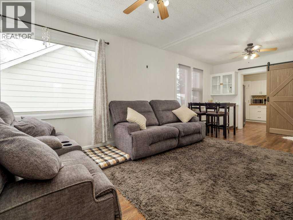 1218 7 Street N, Lethbridge, Alberta  T1H 1Y9 - Photo 9 - A2275018