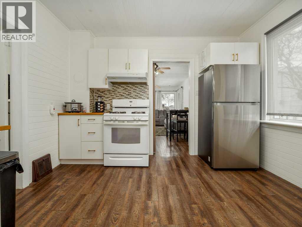 1218 7 Street N, Lethbridge, Alberta  T1H 1Y9 - Photo 26 - A2275018