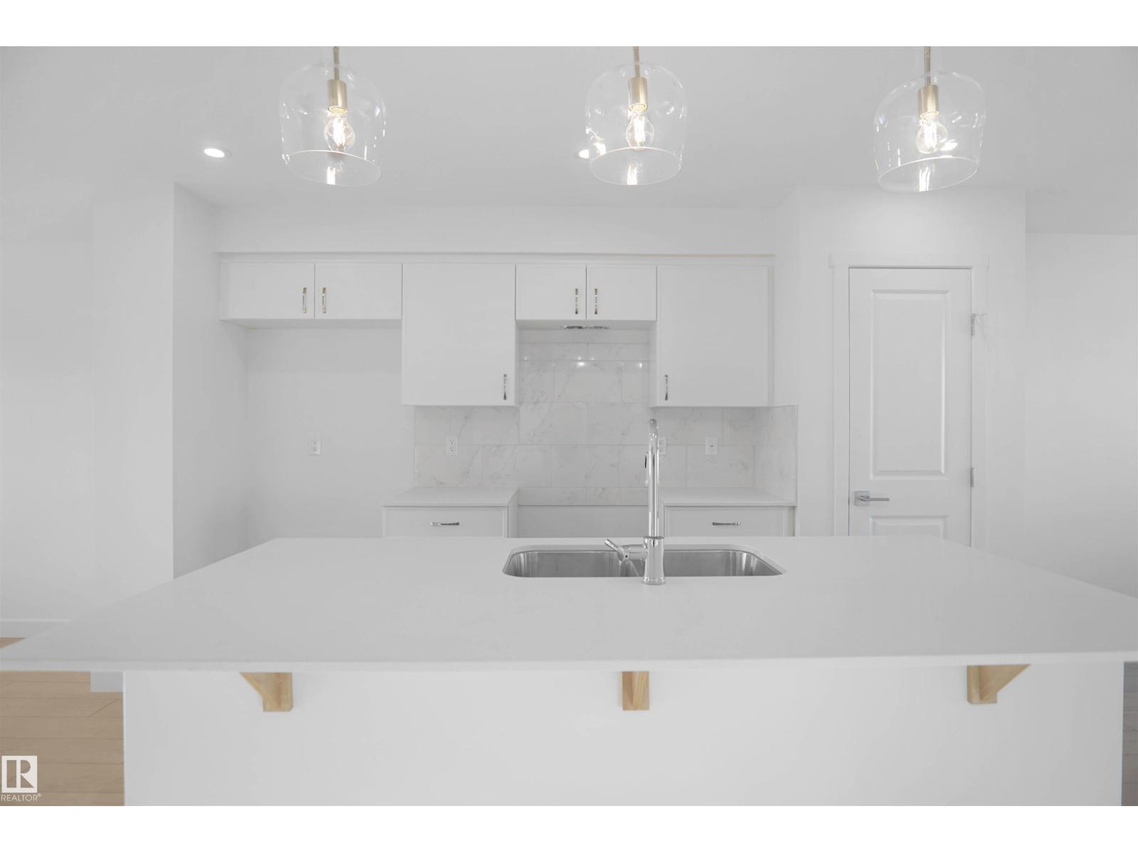 610 176 Av Ne, Edmonton, Alberta  T5Y 4G1 - Photo 10 - E4468761