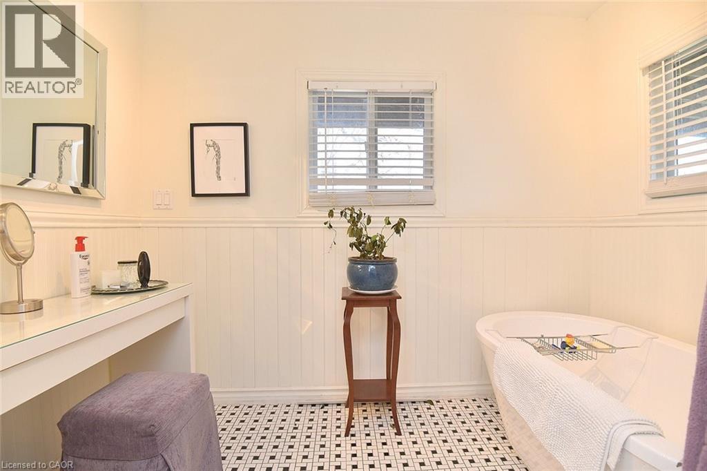 645 Beach Boulevard, Hamilton, Ontario  L8H 6X8 - Photo 15 - 40797412