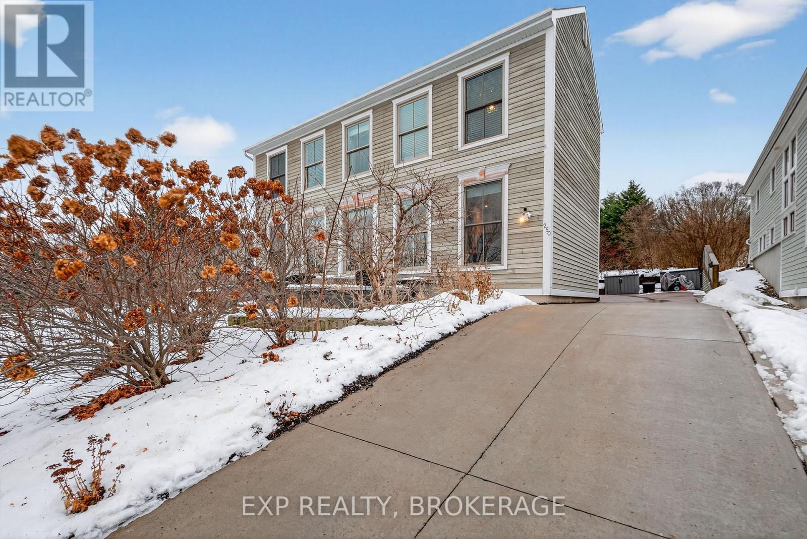 250 Main Street, Kingston, Ontario  K7K 6W4 - Photo 1 - X12687086