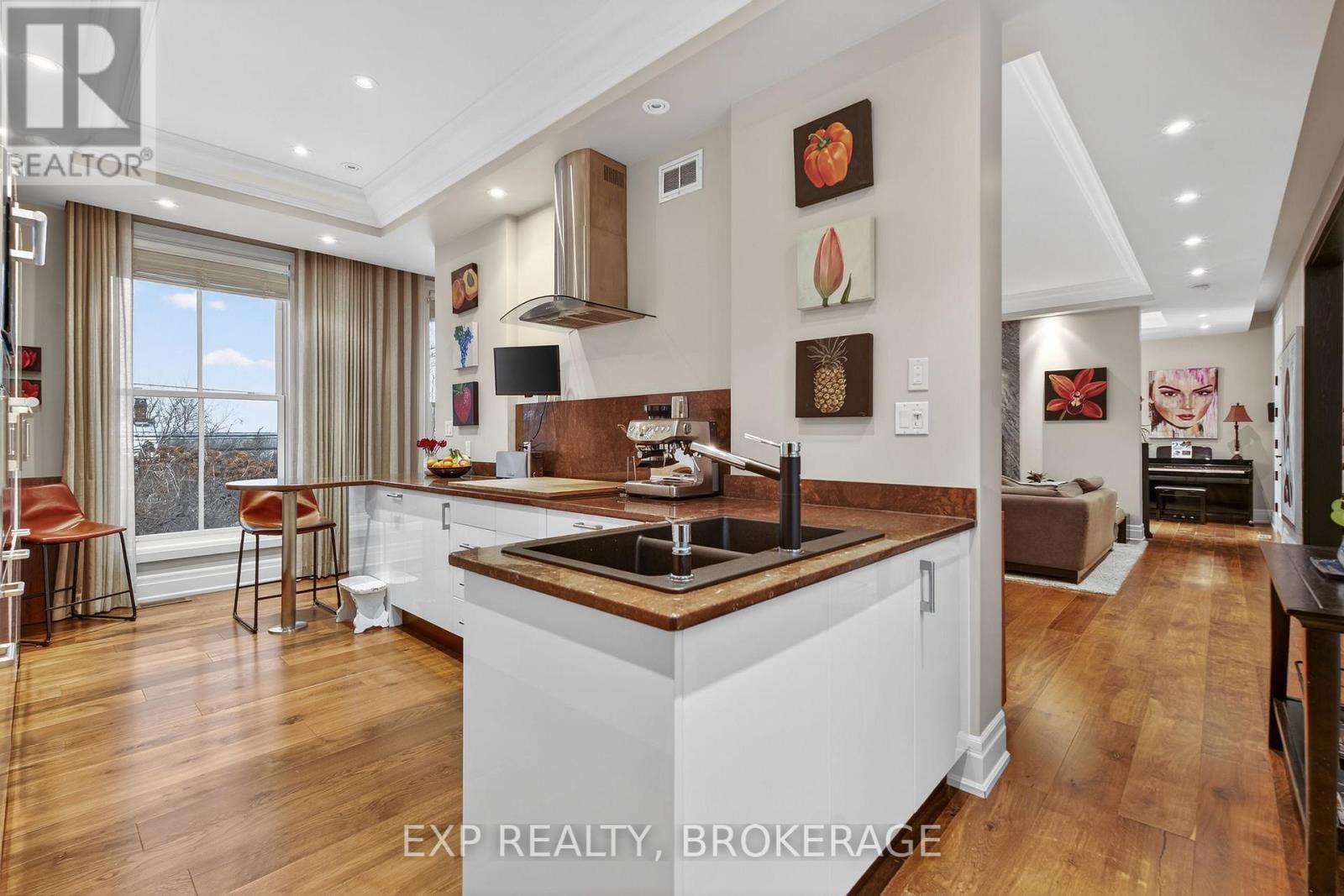 250 Main Street, Kingston, Ontario  K7K 6W4 - Photo 17 - X12687086