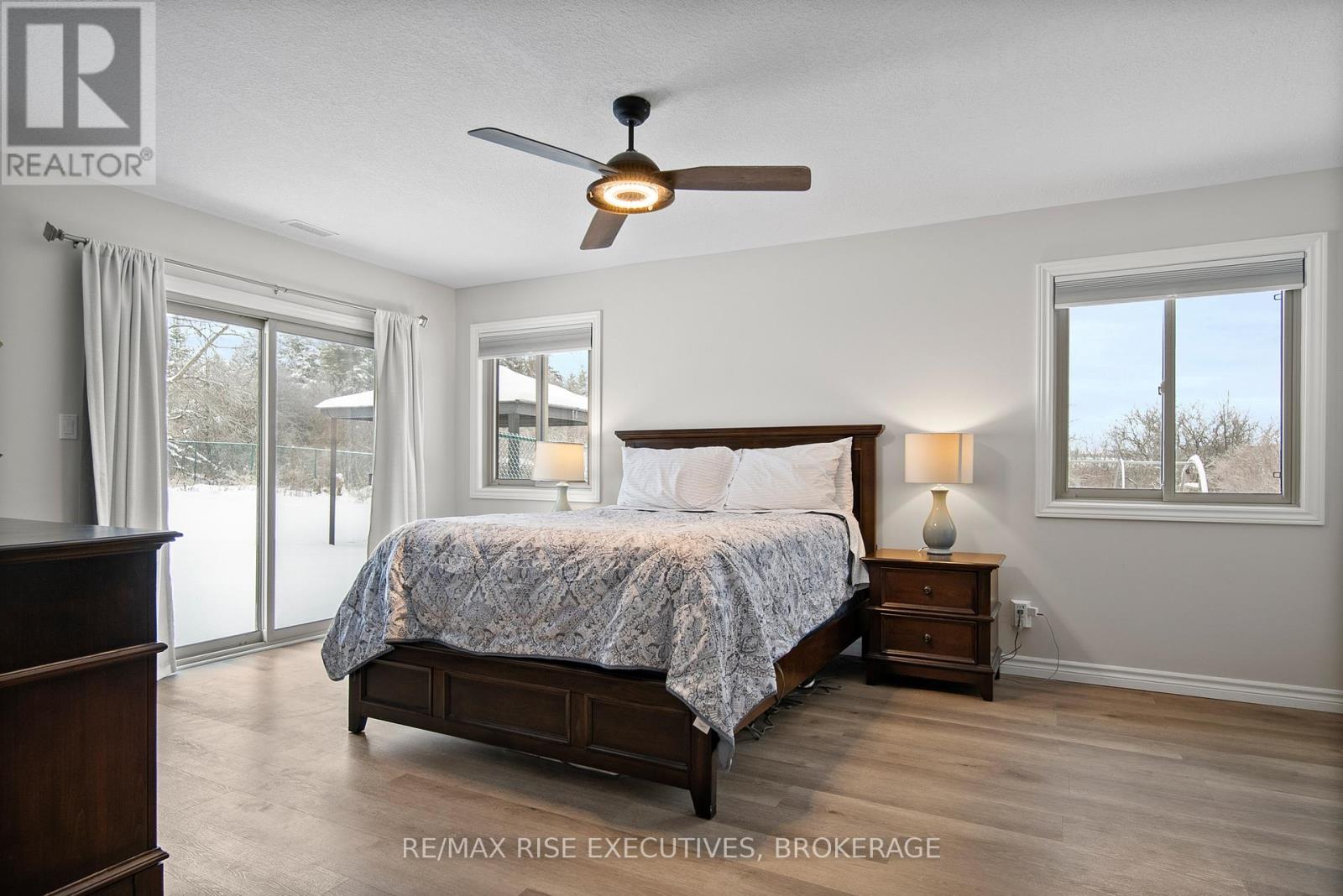 36 Howe Island Ferry Road, Kingston, Ontario  K7L 4V1 - Photo 24 - X12687124