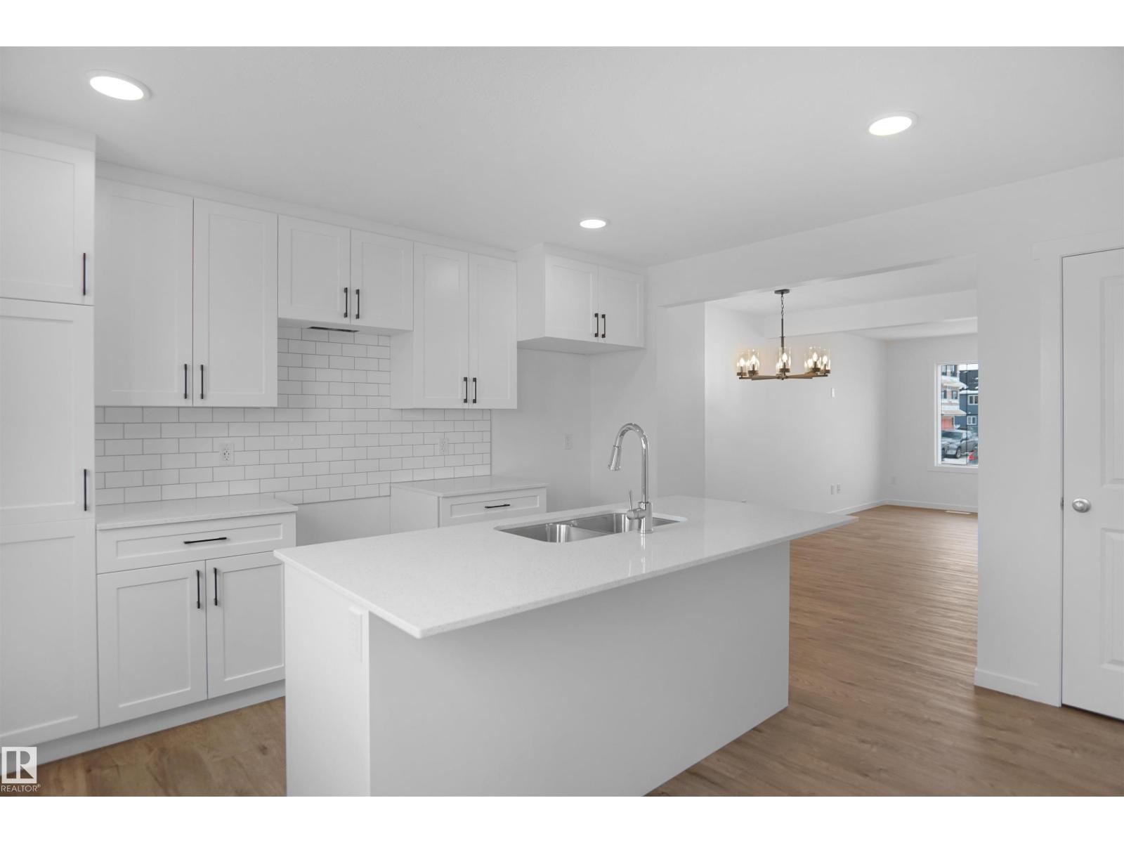 #124 1009 Cy Becker Rd Nw, Edmonton, Alberta  T5Y 4B7 - Photo 10 - E4465955