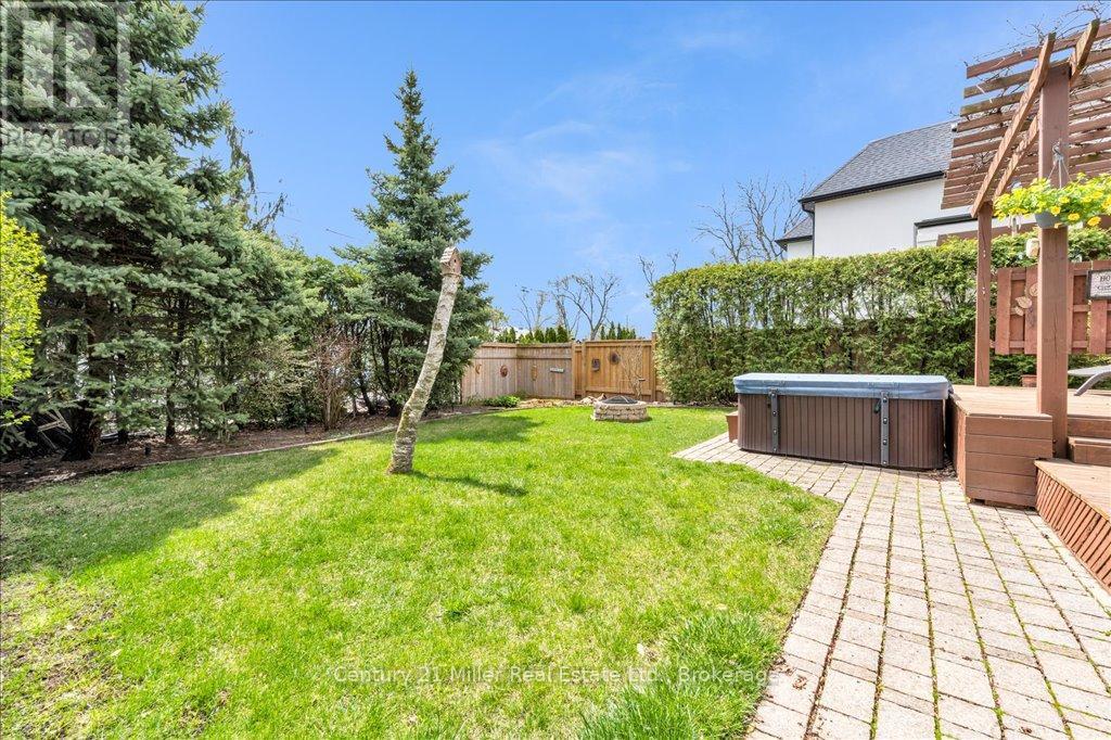 1504 Bridge Road, Oakville, Ontario  L6L 2E3 - Photo 34 - W12483390