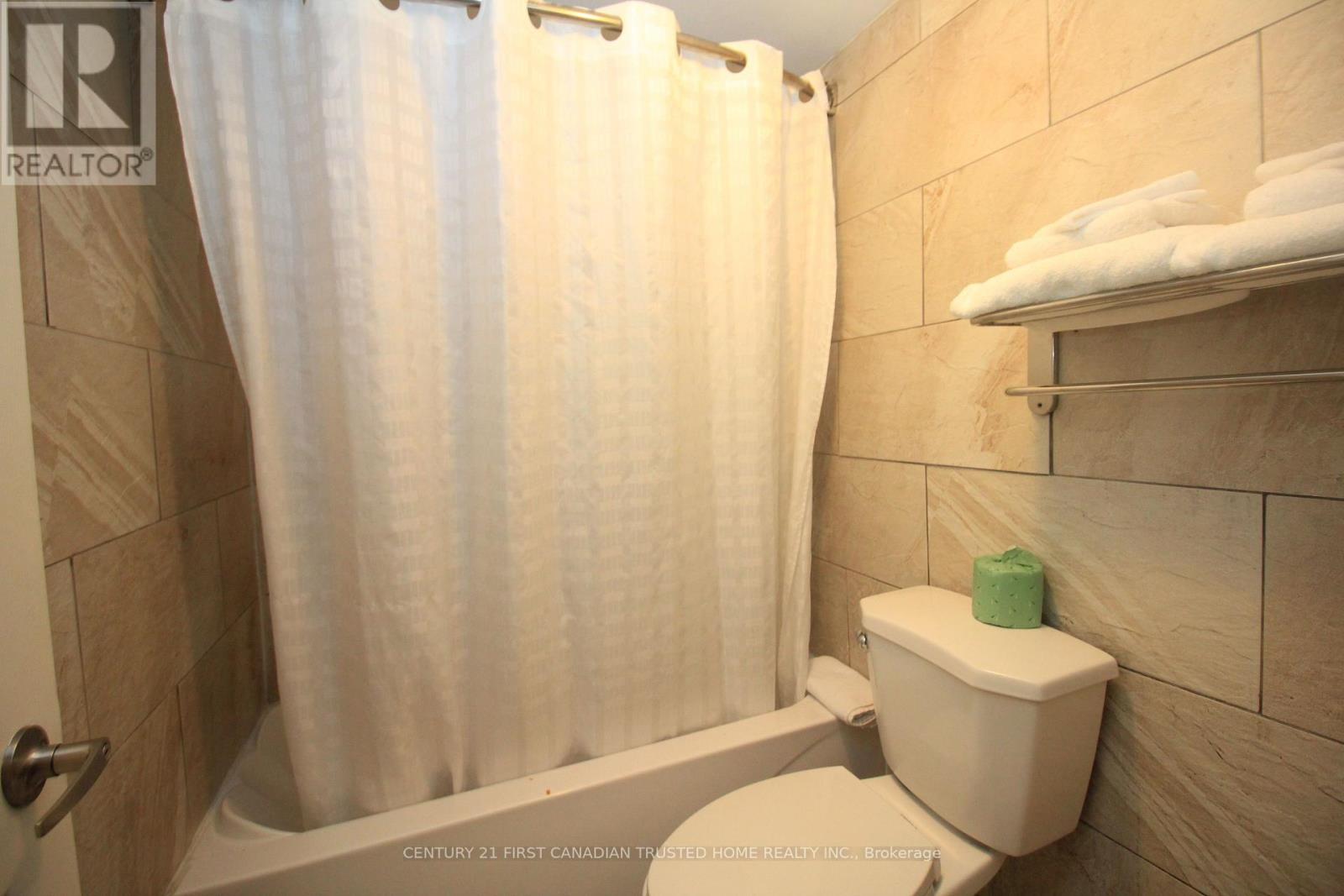 370 Wharncliffe Road S, London South, Ontario N6J 2M1 - Photo 13 - X12687052