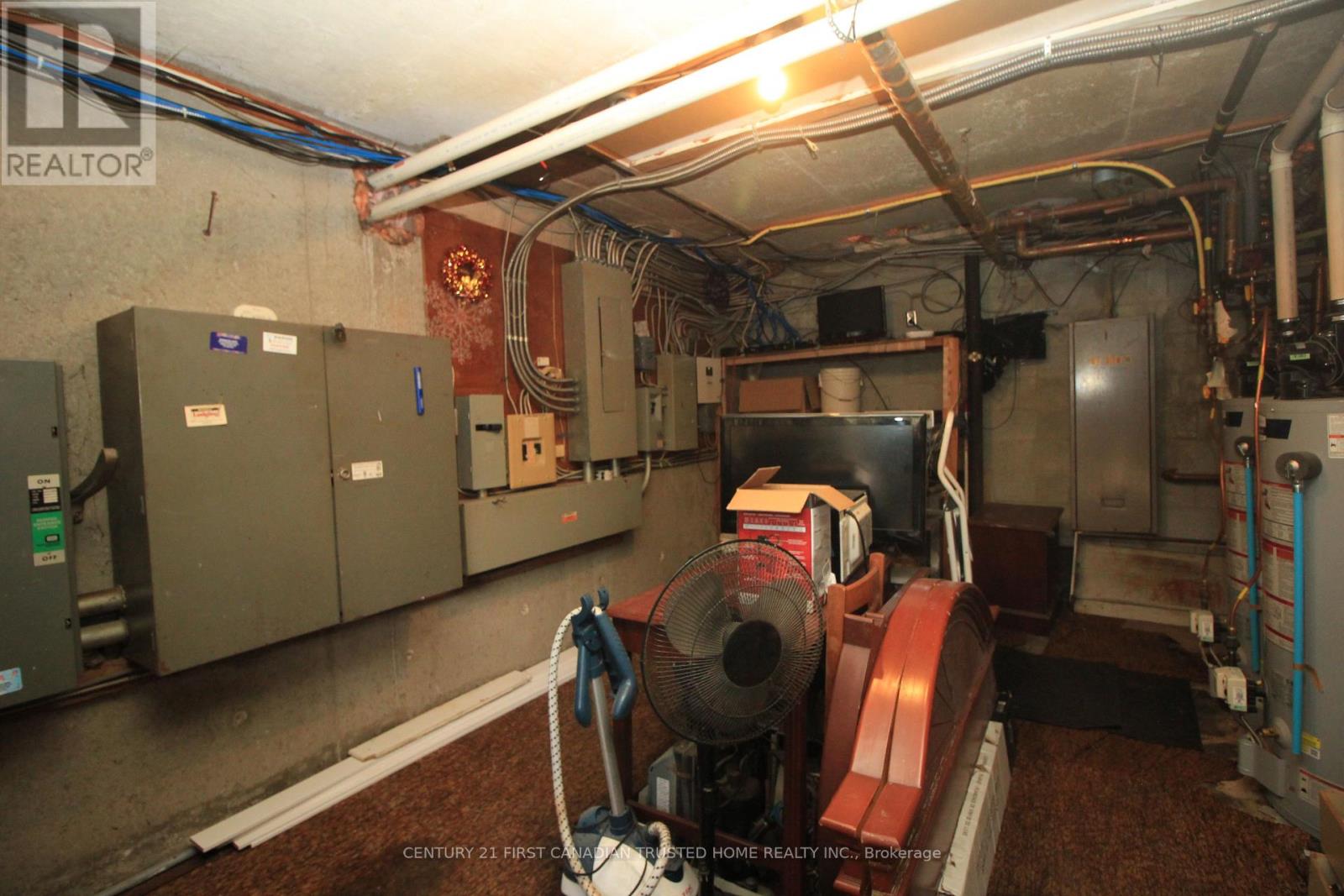 370 Wharncliffe Road S, London South, Ontario N6J 2M1 - Photo 17 - X12687052