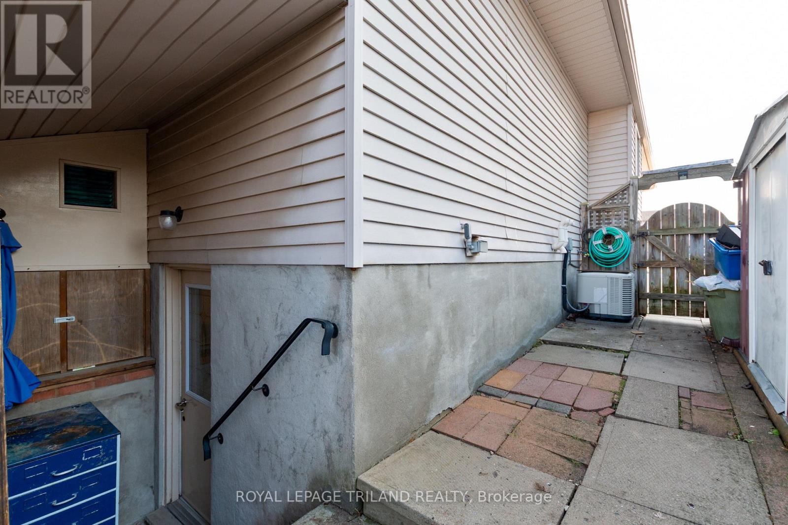 77 Bonaventure Drive, London East, Ontario  N5V 4A7 - Photo 28 - X12687072