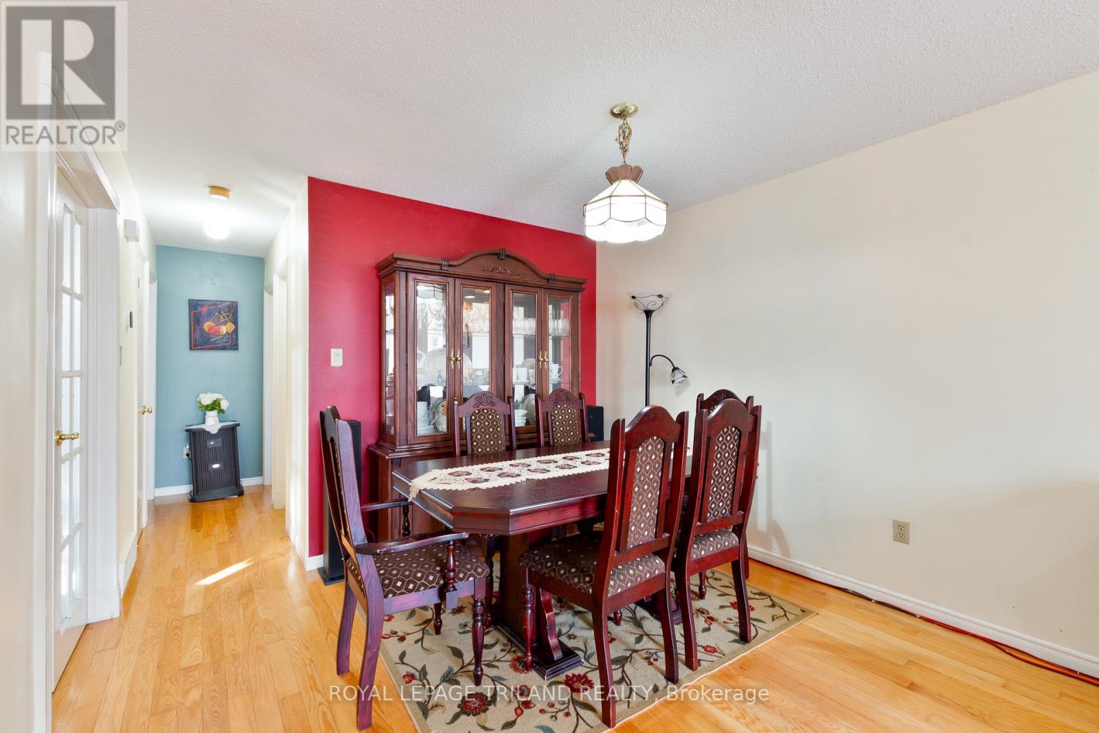 77 Bonaventure Drive, London East, Ontario  N5V 4A7 - Photo 8 - X12687072