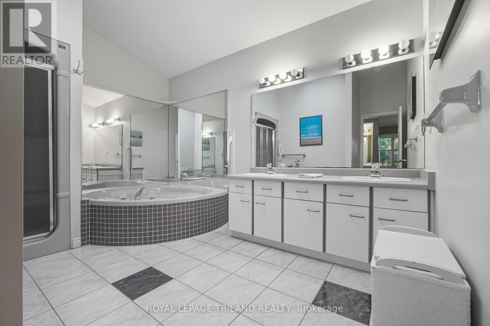 16 - 60 Rosecliffe Crescent, London South, Ontario  N6K 4E6 - Photo 15 - X12687148