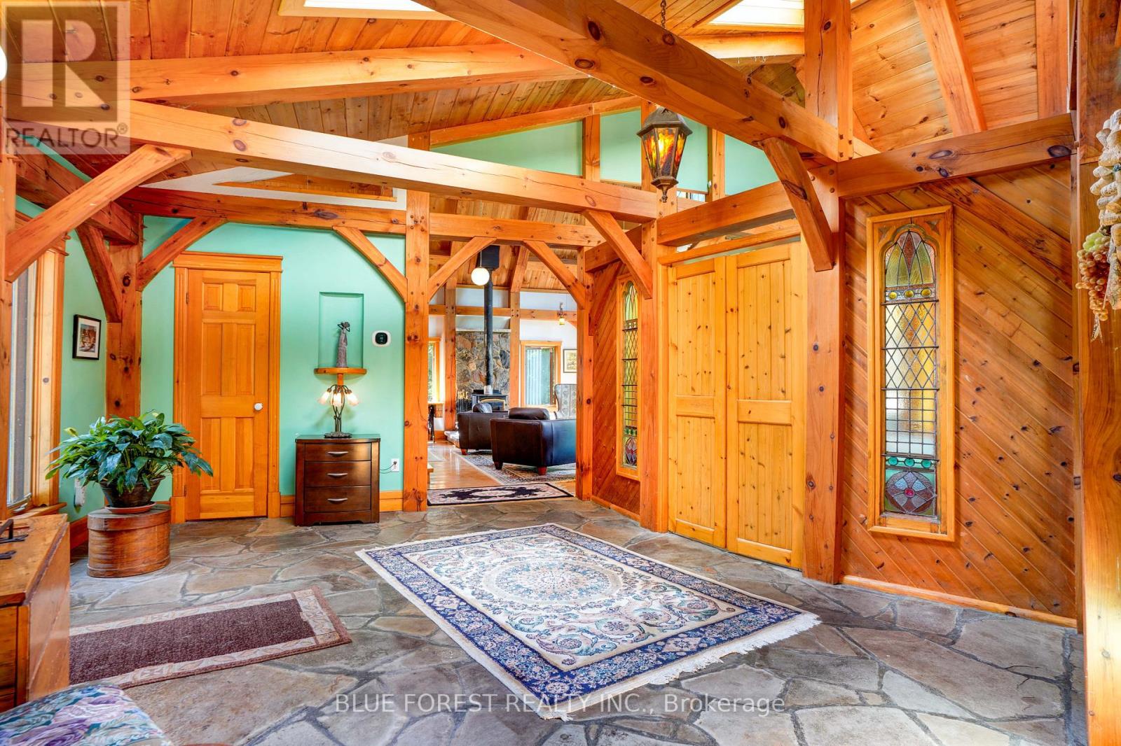 33402 First Line, Southwold, Ontario  N0L 1P0 - Photo 15 - X12687238