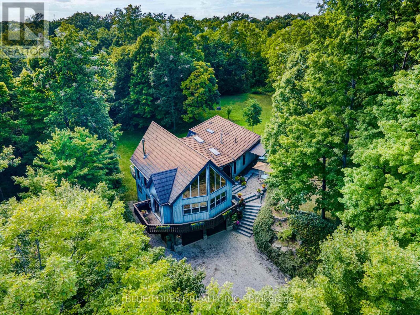 33402 First Line, Southwold, Ontario  N0L 1P0 - Photo 3 - X12687238