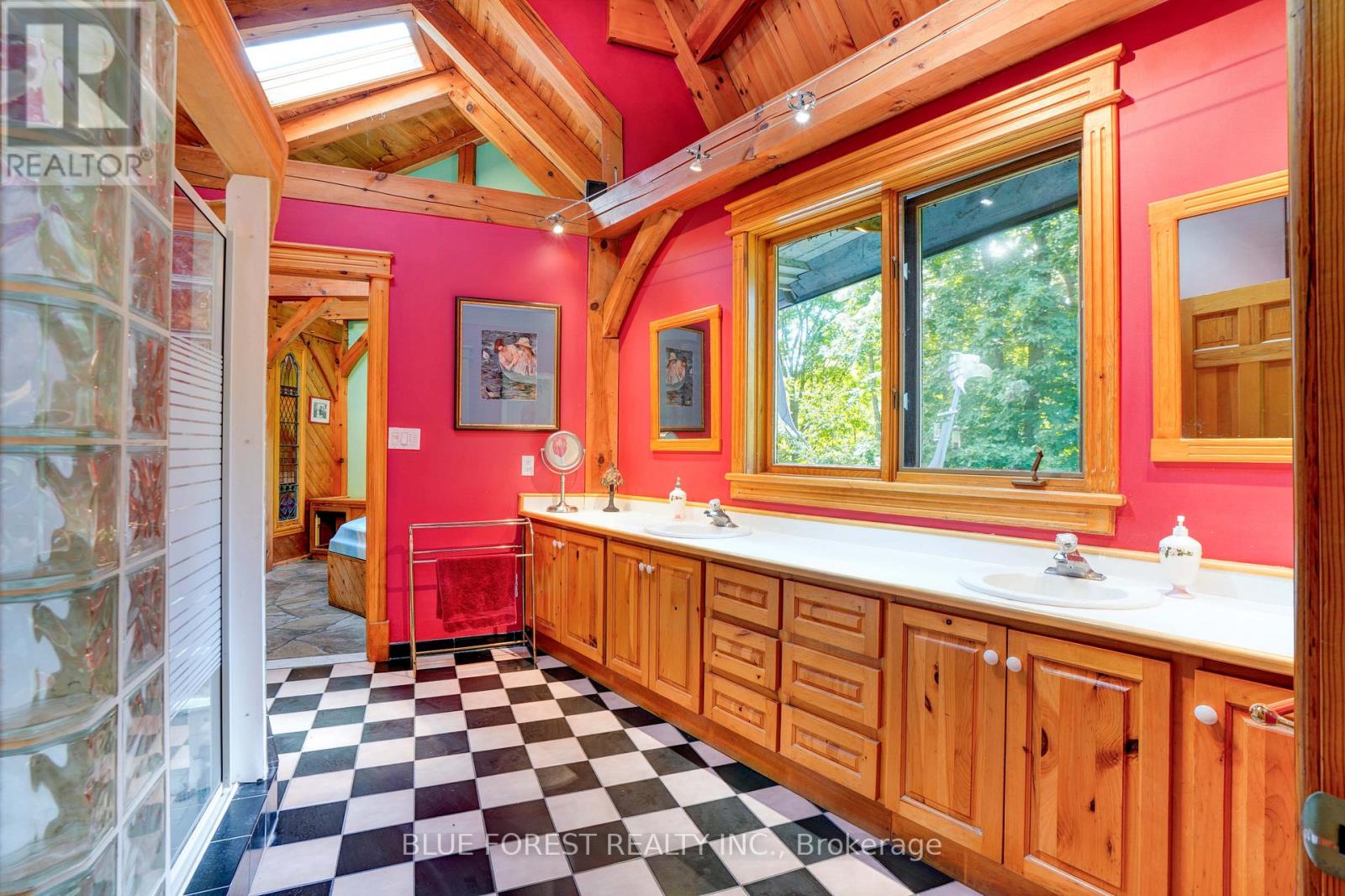 33402 First Line, Southwold, Ontario  N0L 1P0 - Photo 35 - X12687238