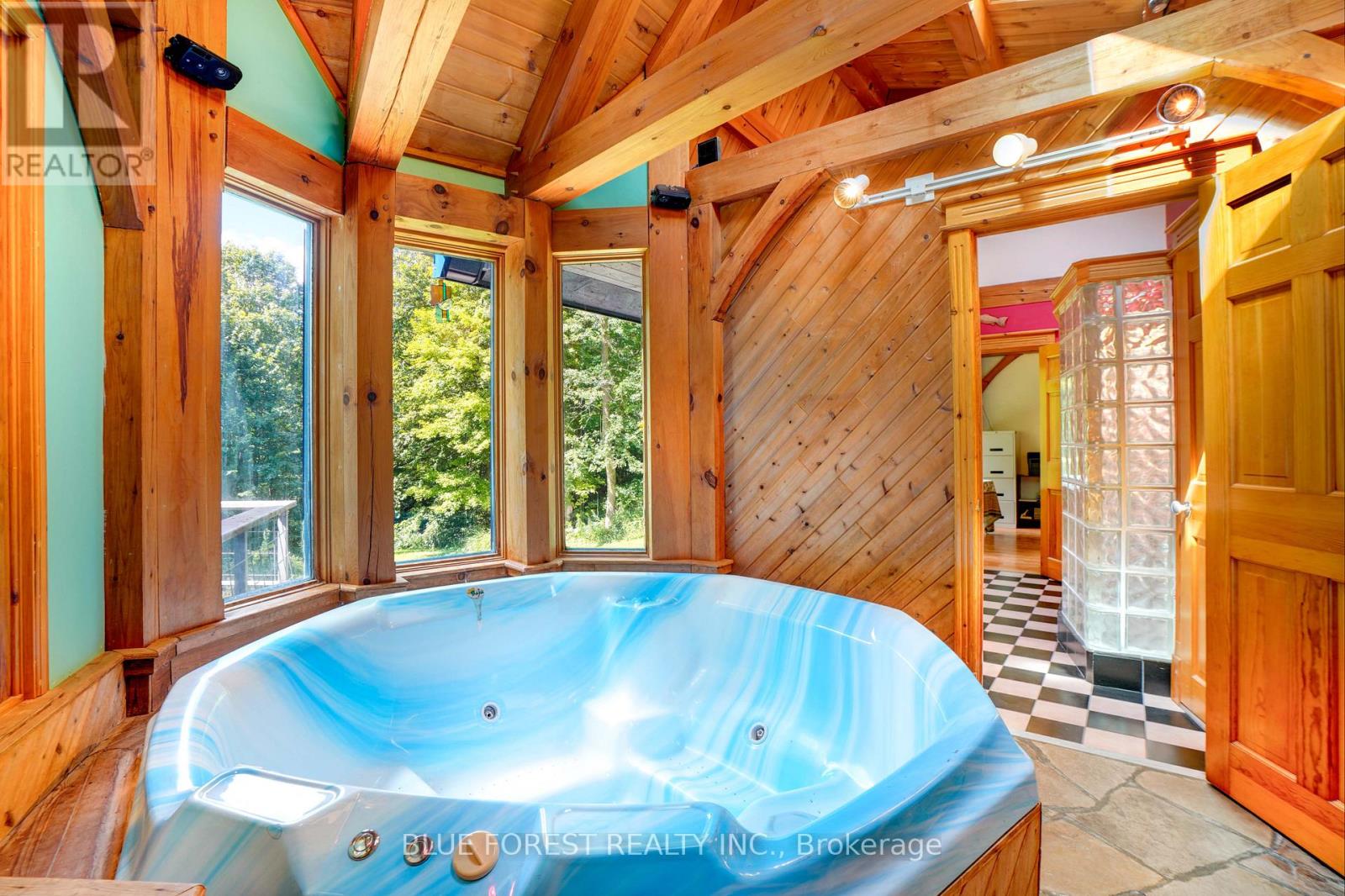 33402 First Line, Southwold, Ontario  N0L 1P0 - Photo 38 - X12687238