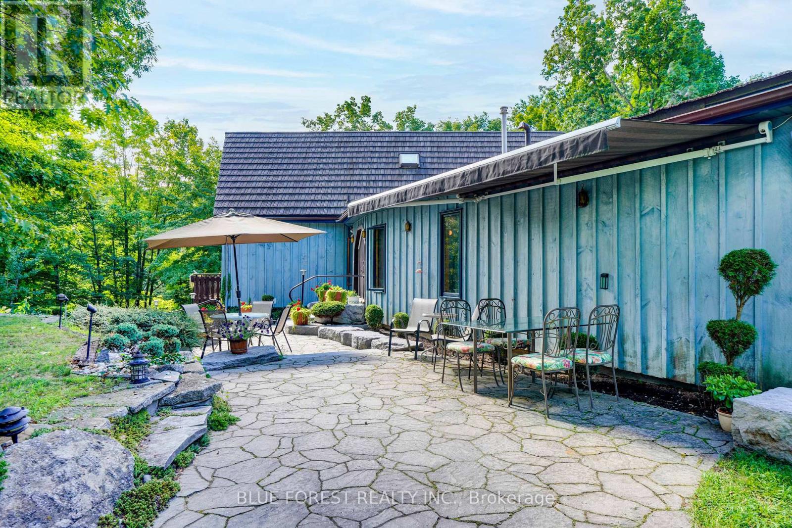 33402 First Line, Southwold, Ontario  N0L 1P0 - Photo 9 - X12687238