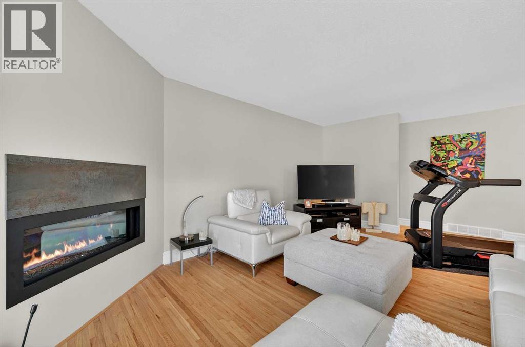 920 42 Street Sw, Calgary, Alberta  T3C 1Y8 - Photo 4 - A2276490