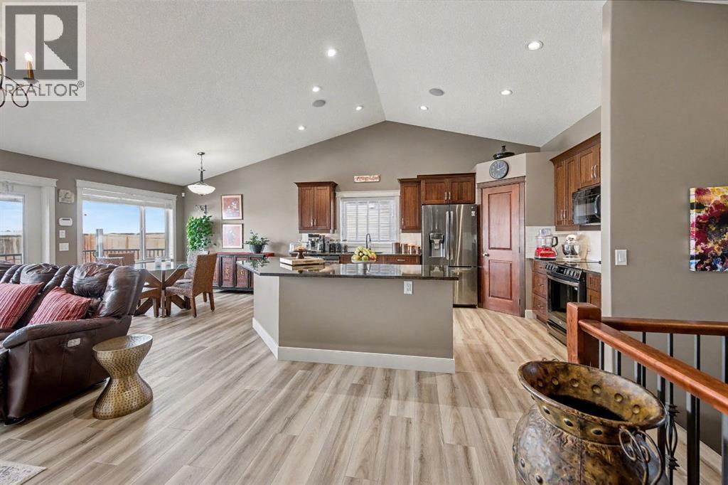 2202 High Country Rise Nw, High River, Alberta  T1V 0A5 - Photo 8 - A2277708