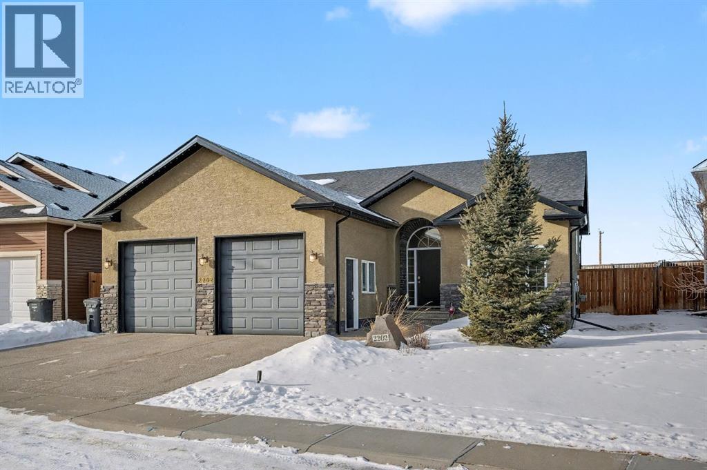 2202 High Country Rise NW, High River, Alberta